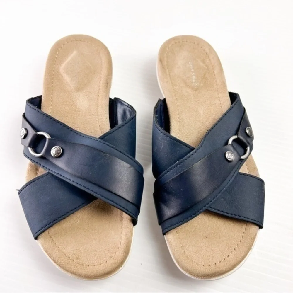 St. John’s Bay navy open toe sandals womens size 6