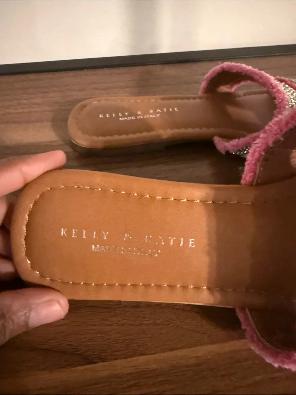 Kelly & Katie slide sandals