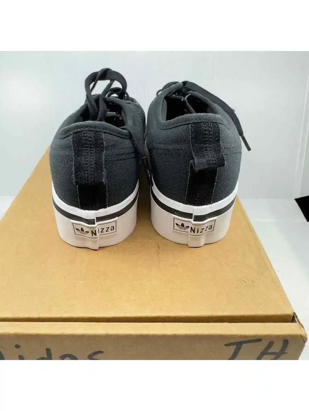 adidas womens nizza