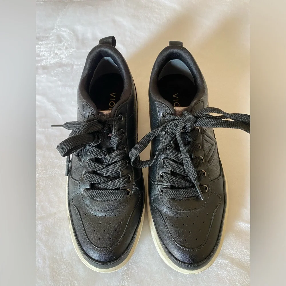 Vionic Women's Elise Lace-Up Sneakers Black Leather Size‎ 5