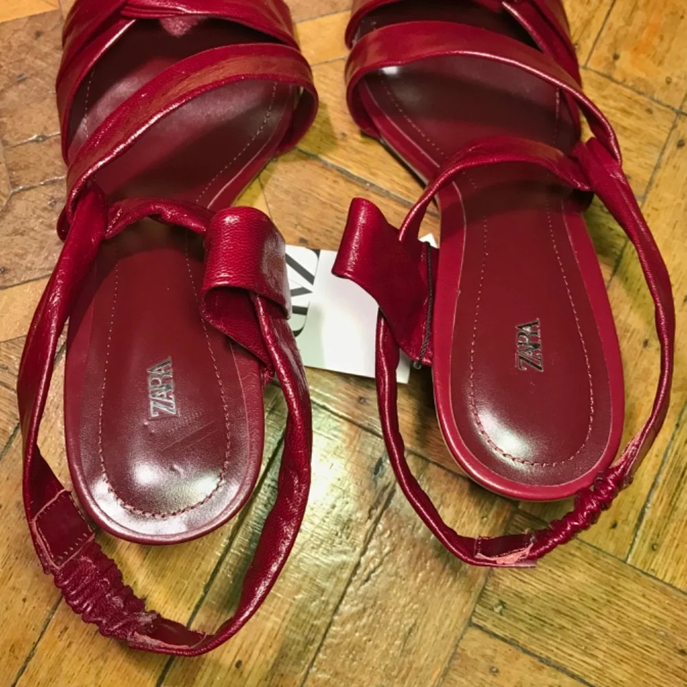 Zara leather heel