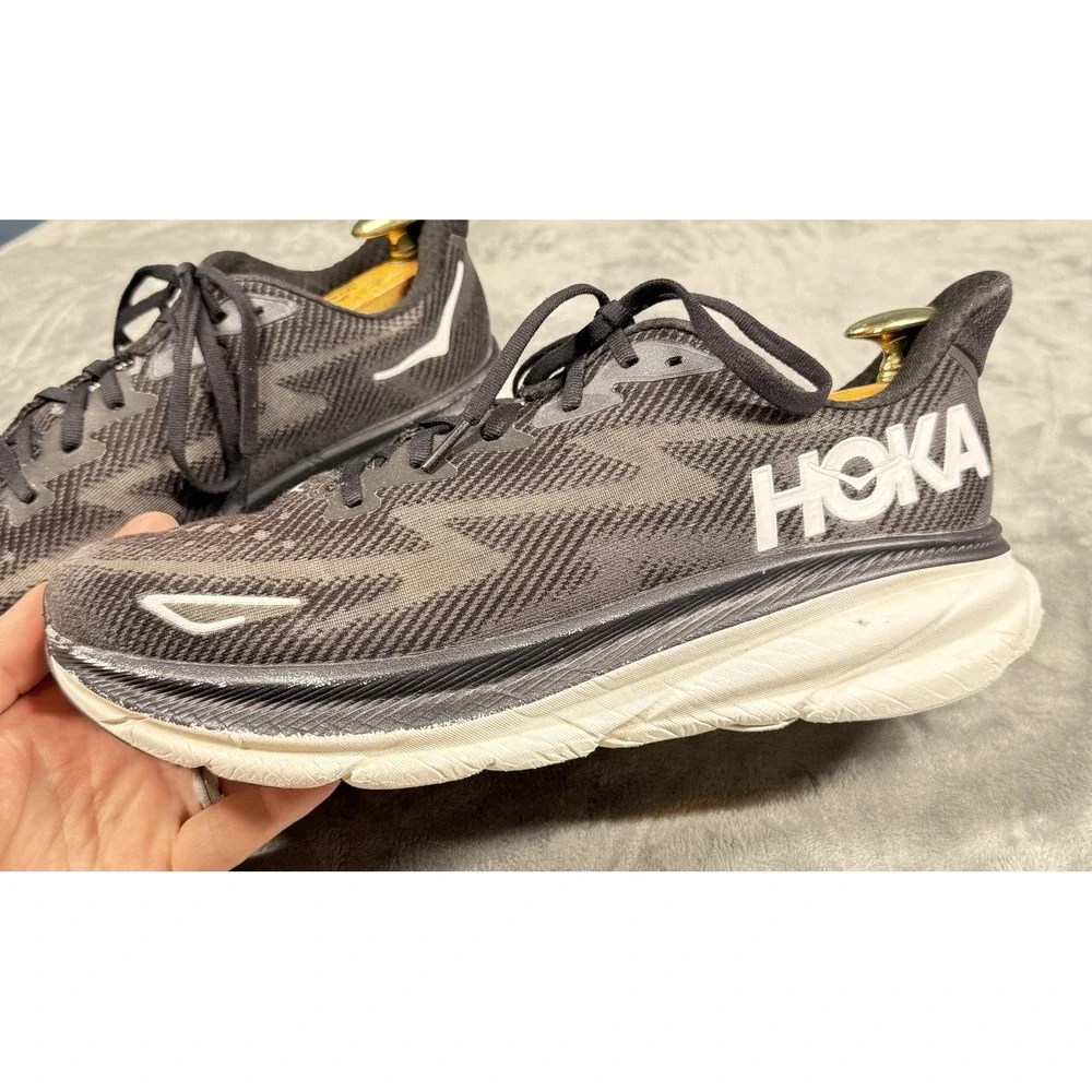 Hoka One One hoka one