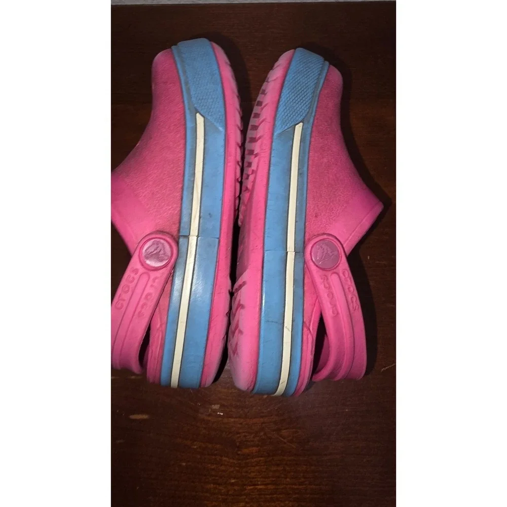 CROCS details footbed