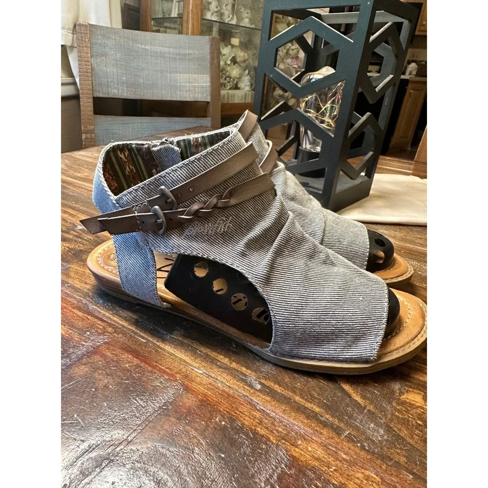 Blowfish Malibu Grey Pinstripe Vegan Open Toe Bootie Sandals Brown Straps 7
