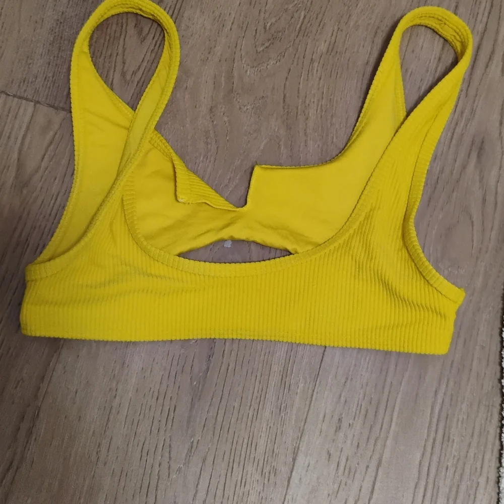 Frankies Bikinis gently used