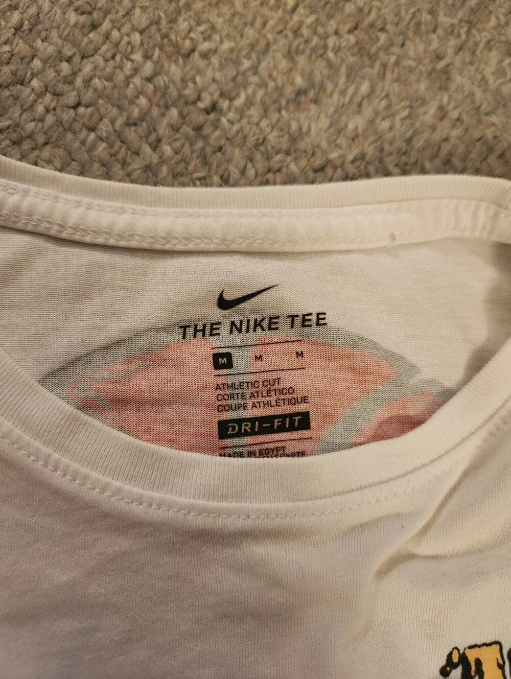 Nike sleeve white yellow
