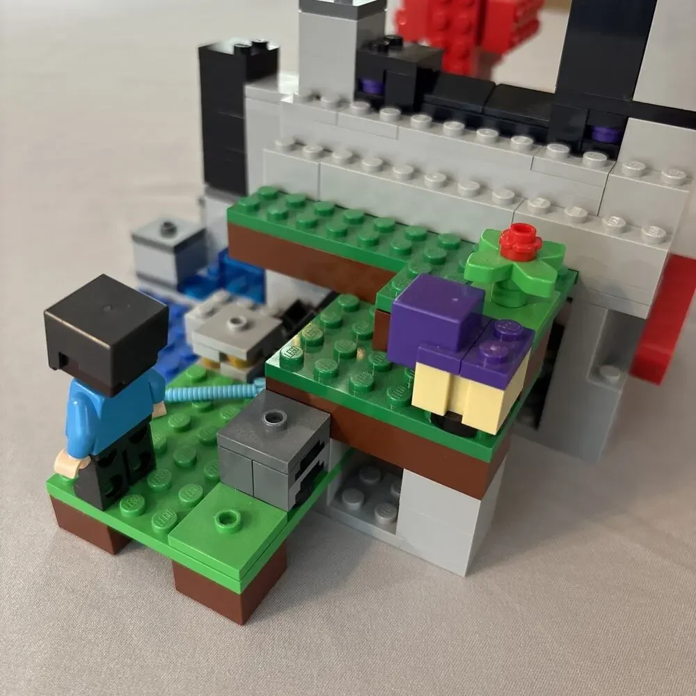 Lego minecraft ruined