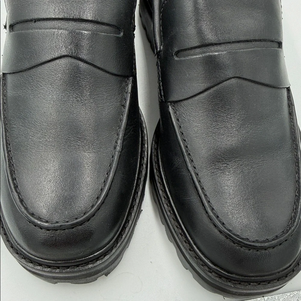 Everlane new black