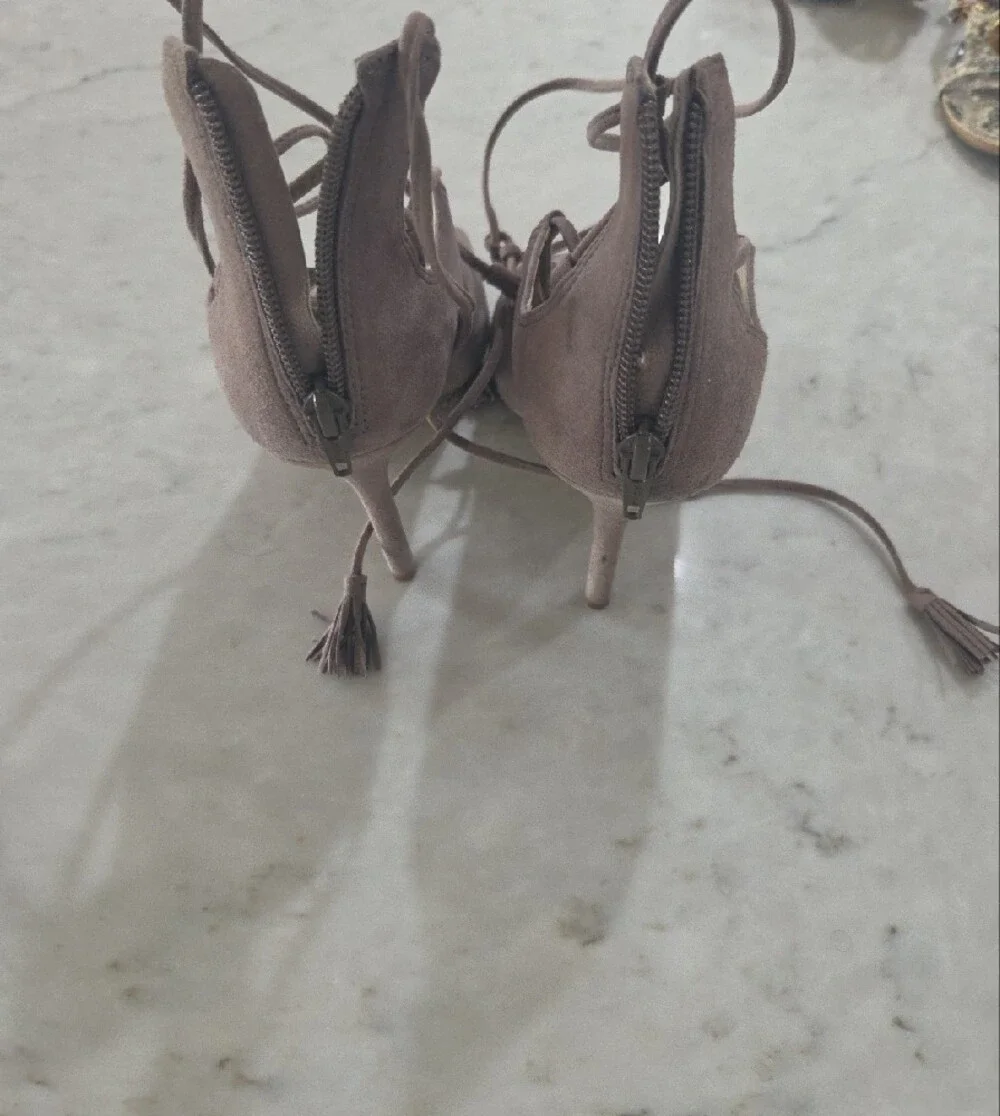 Vince Camuto stylish mauve