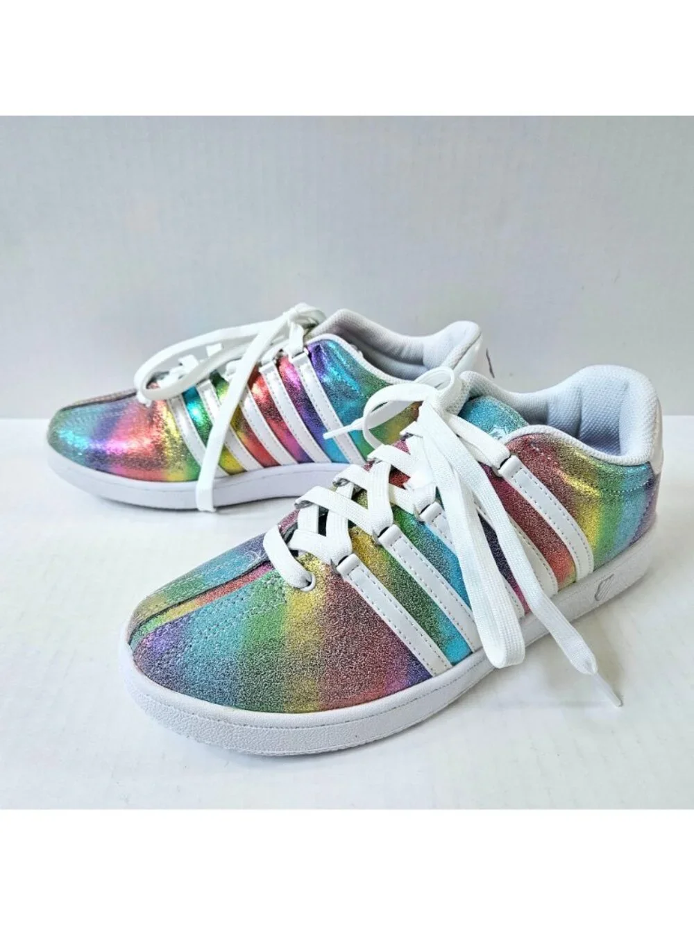 K Swiss Classic VN Varsity Rainbow Pride Sneakers Girls Youth 7 Womens 8.5 NEW