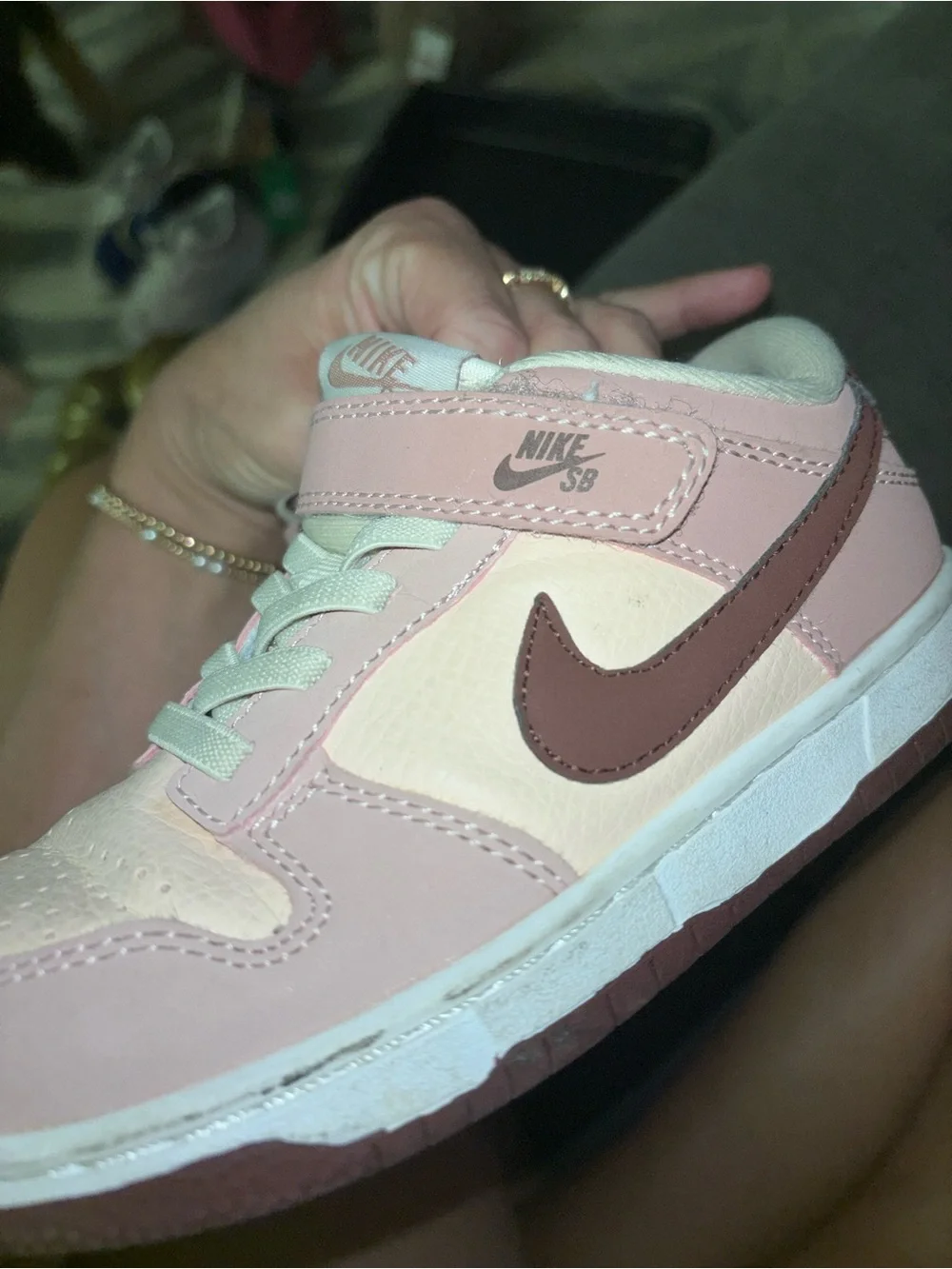 Nike Kids' Low-Top Sneakers in Light Pink and Brown 12.5