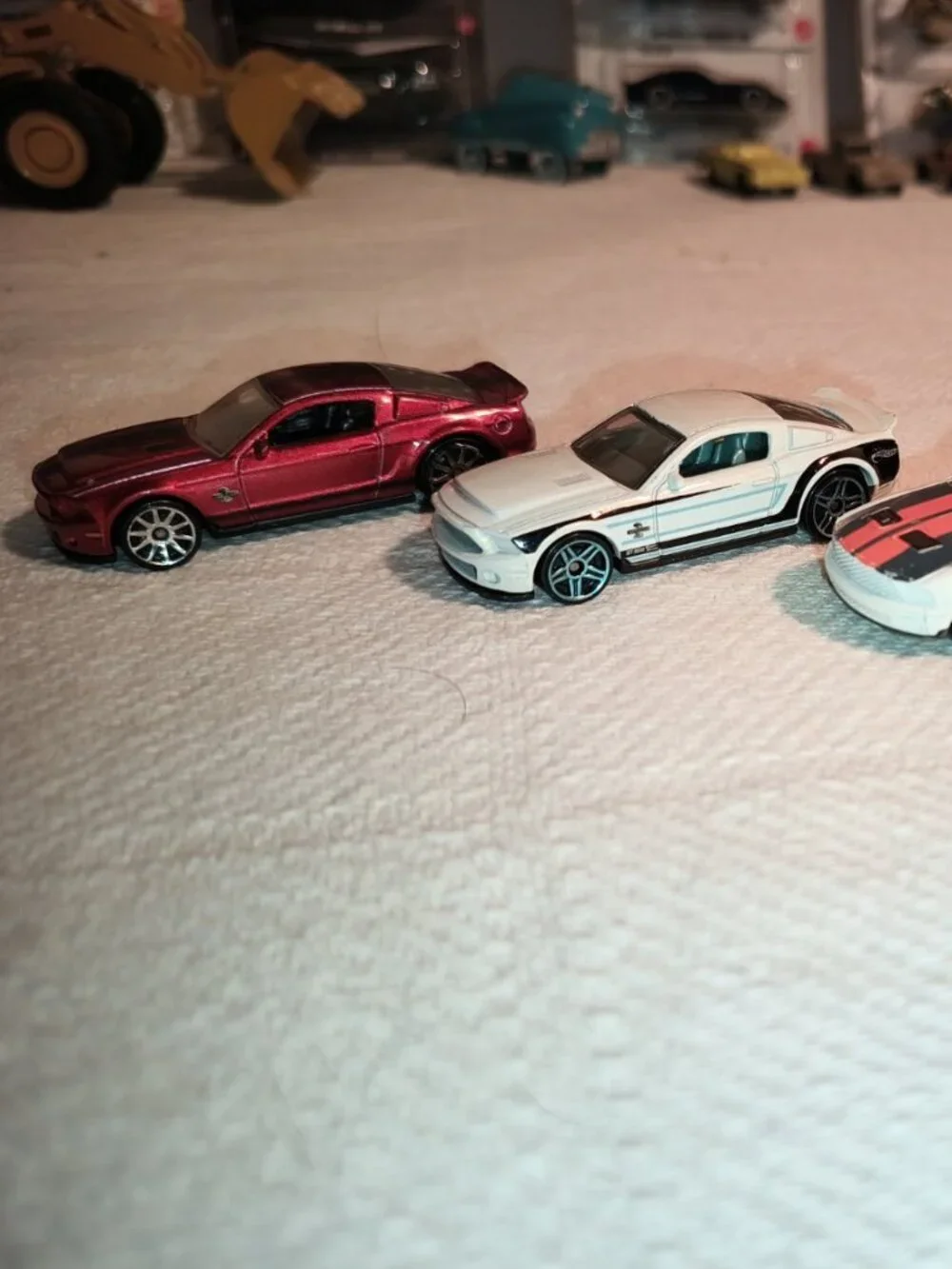 HOT WHEELS & MAISTO FORD MUSTANG/SHELBY 4-CAR DIECAST LOT