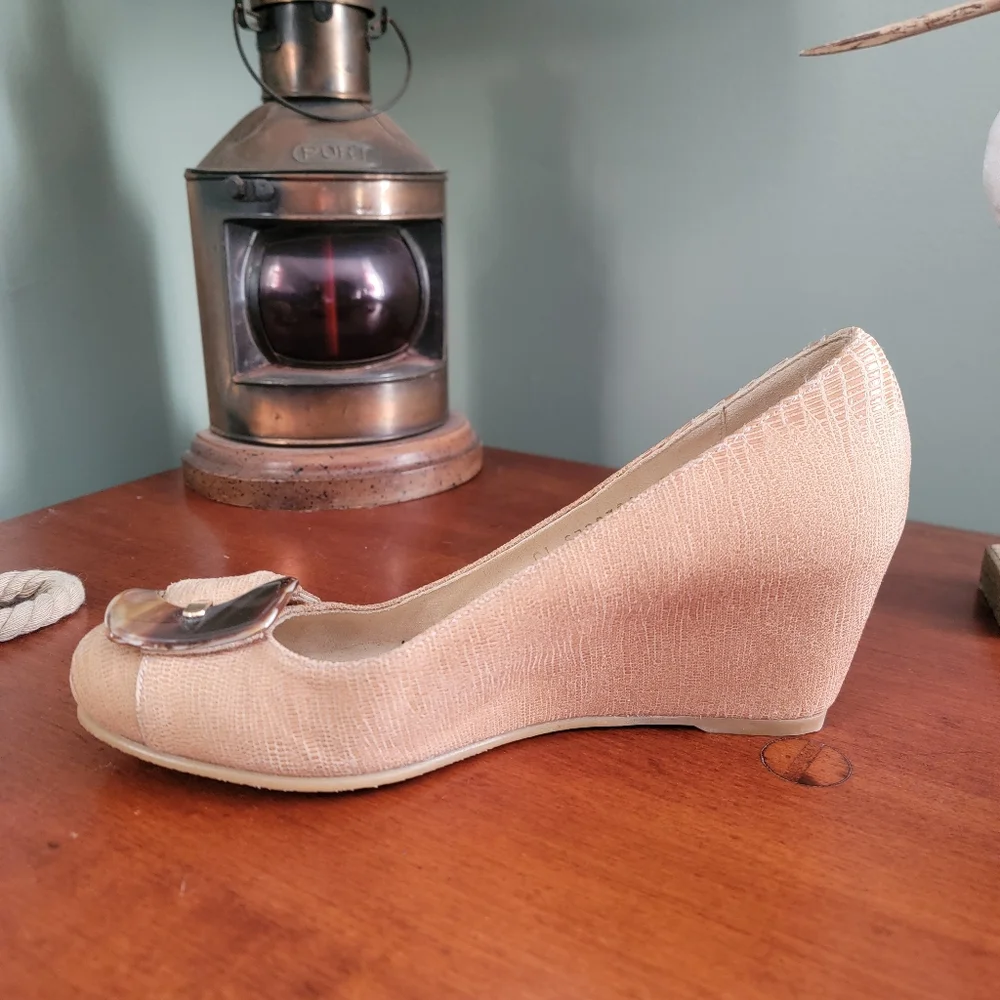 Stuart Weitzman stuart weitzman