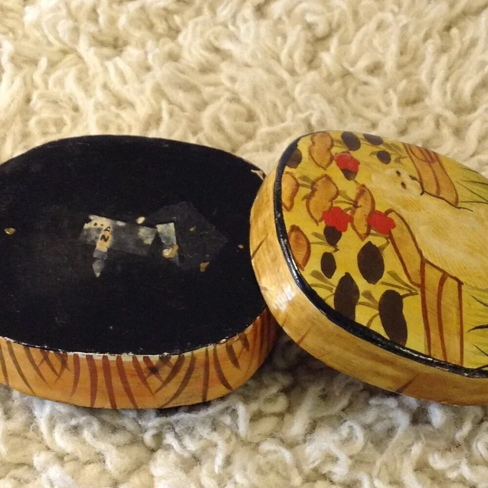VTG Hand Crafted Wooden/Decorative Trinket Box. Basswood, Cottagecore, Folk Art