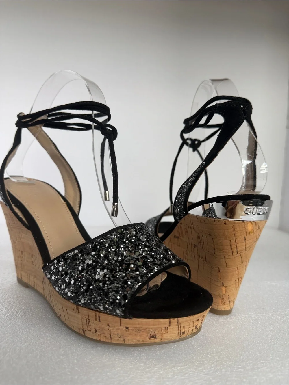 Guess sparkling glitter