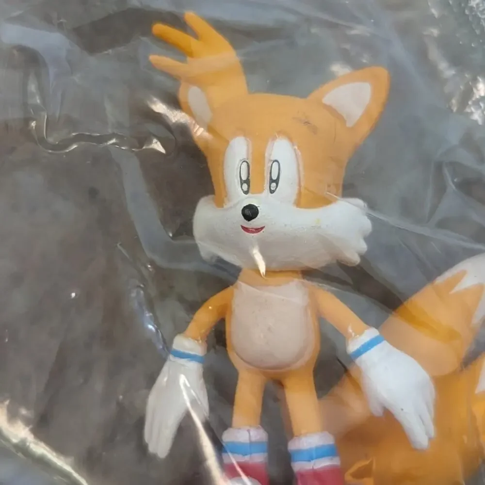 Sonic The Hedgehog get ready