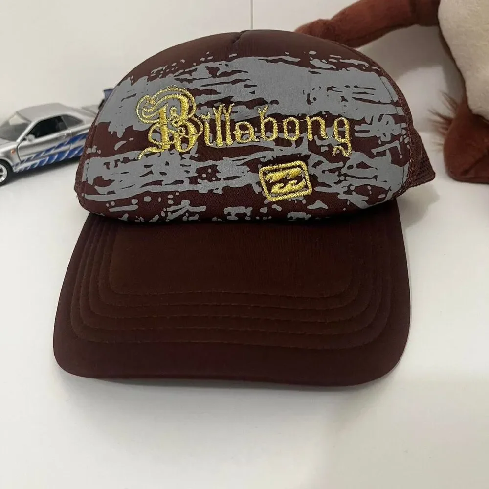 Billabong y2k embroidered