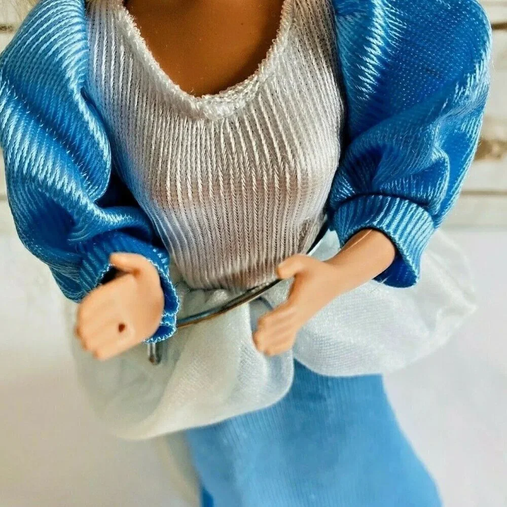 Mattel barbie head