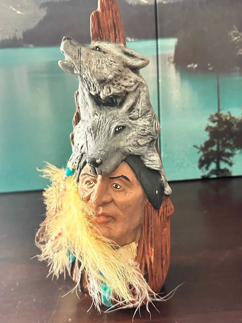 N/A neutral sculpture wolf