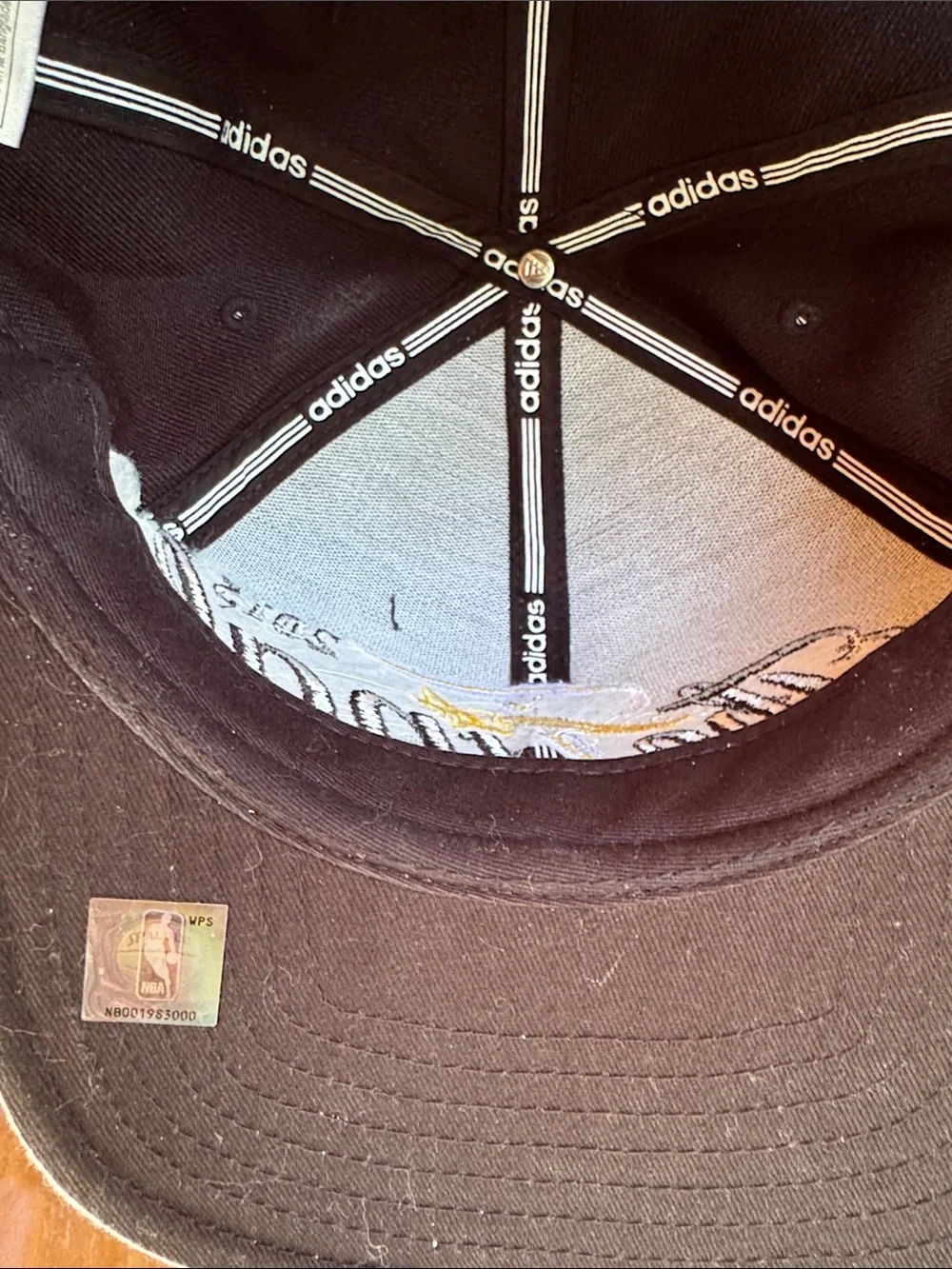 adidas men’s snap