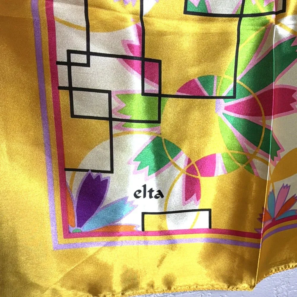 Elta bandana color featuring
