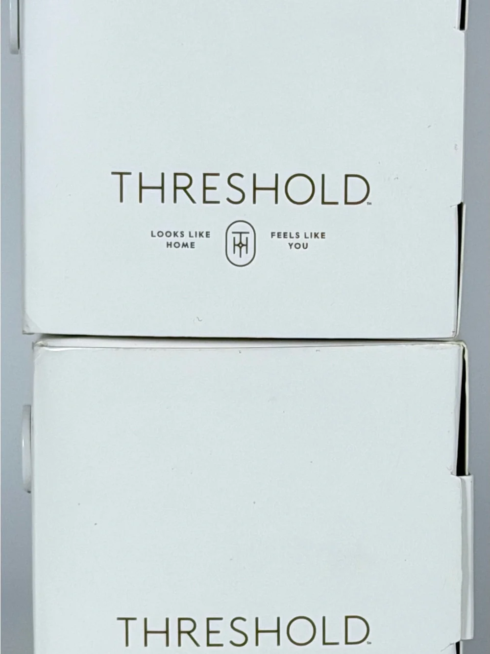 Threshold lot led