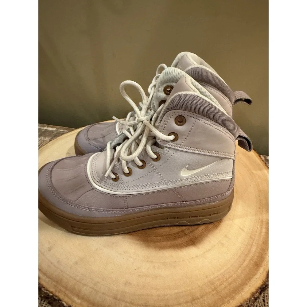 Nike youth kids
