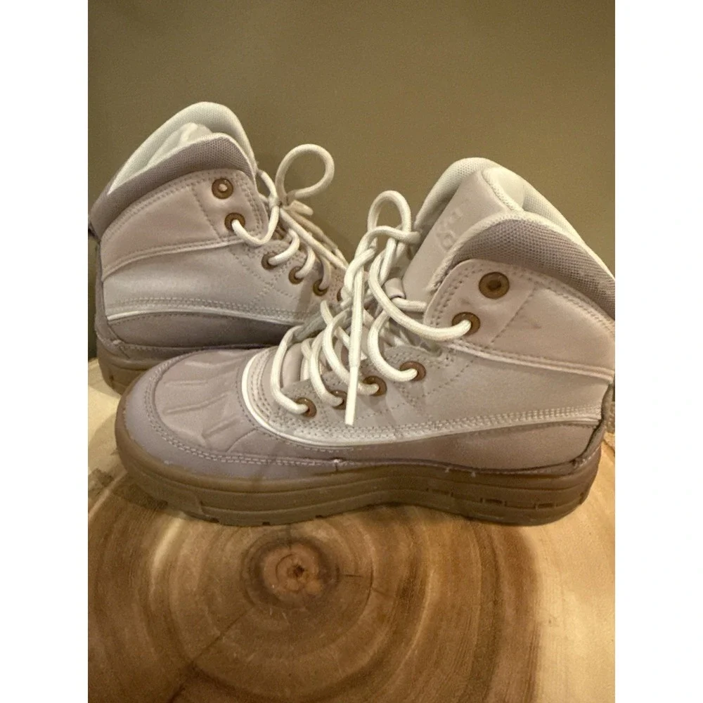 Nike youth kids