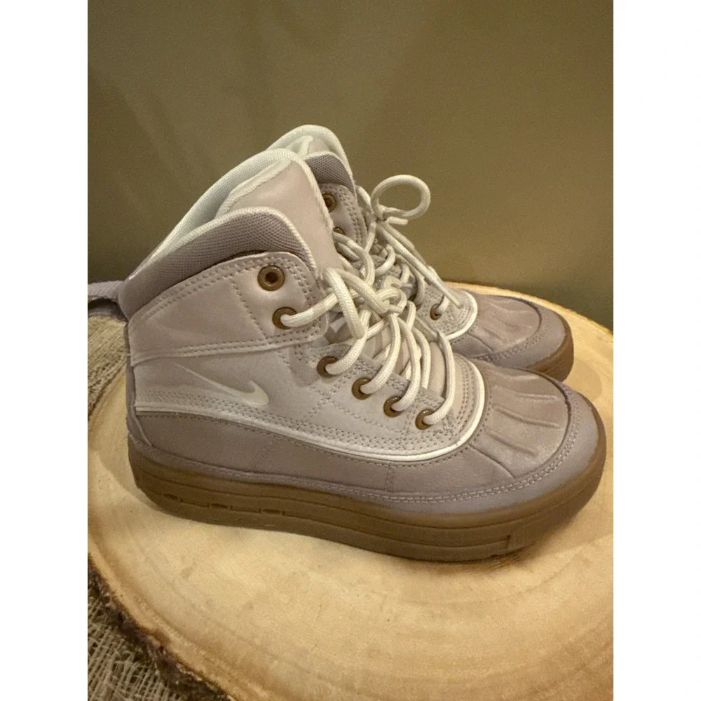 Nike youth kids
