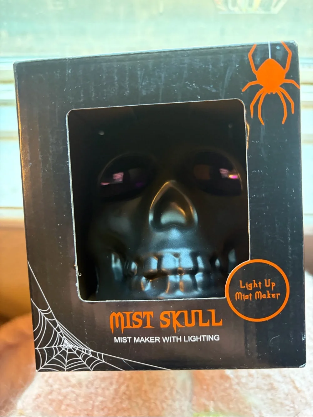 Mist Skull Light-Up Mist Maker - Black