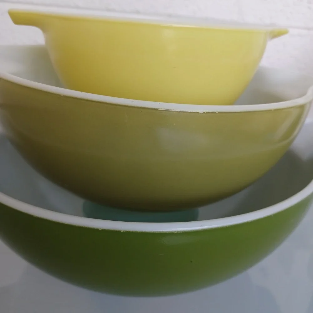 Pyrex verde nesting