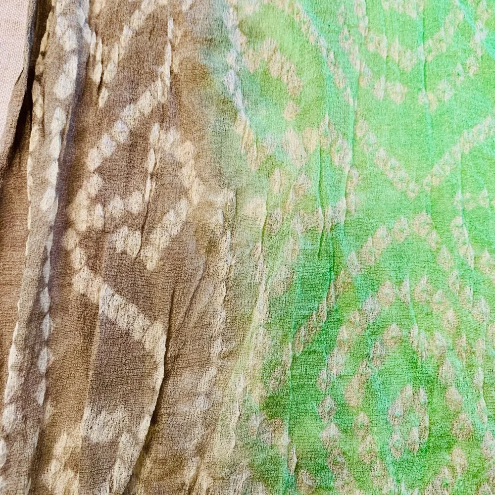 N/A silk green