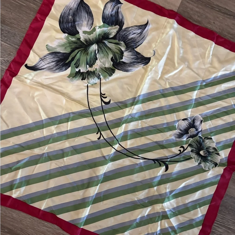 Vintage lightweight square