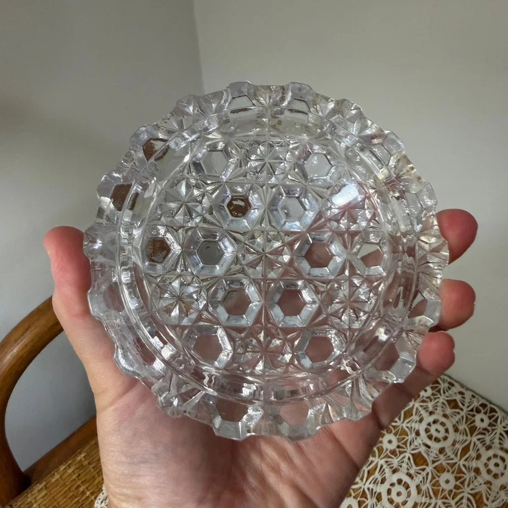 N/A vintage glass