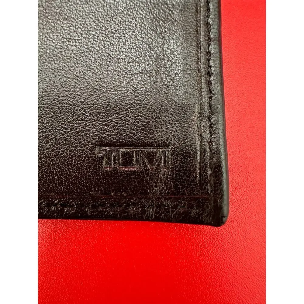 Tumi men soft