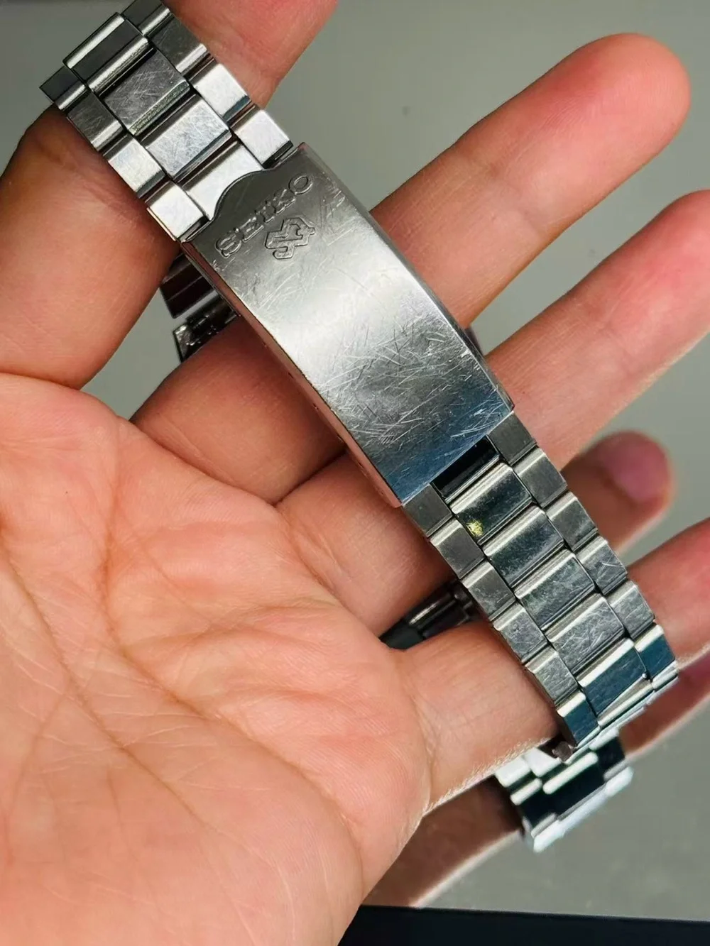 Seiko watch running