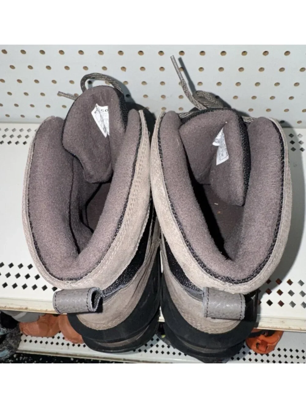 Sorel excellent see