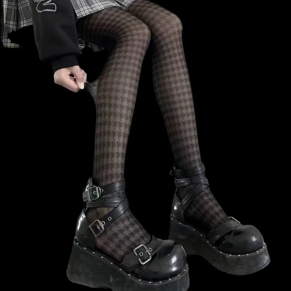 N/A houndstooth black