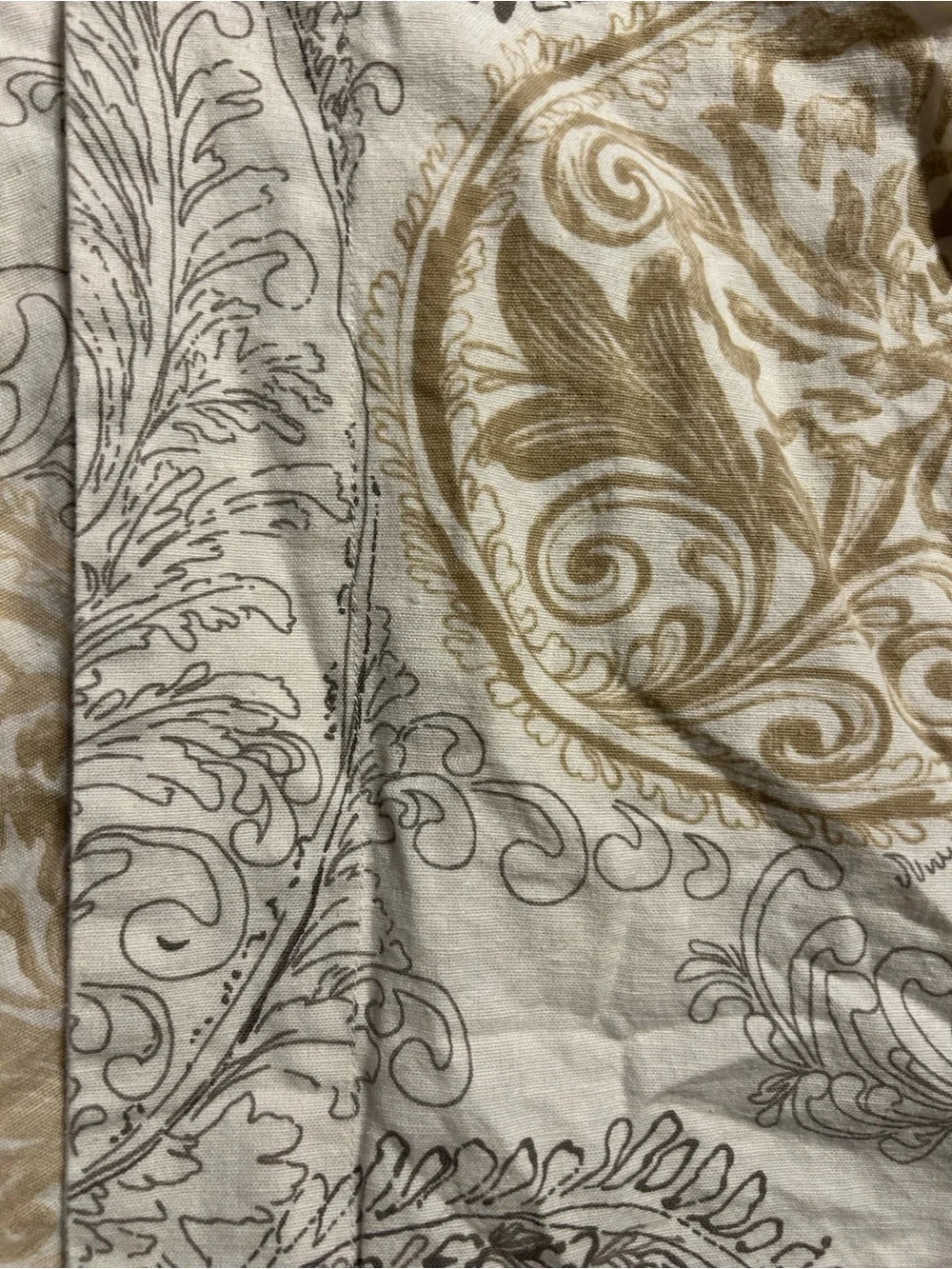 Noble Excellence elegant paisley