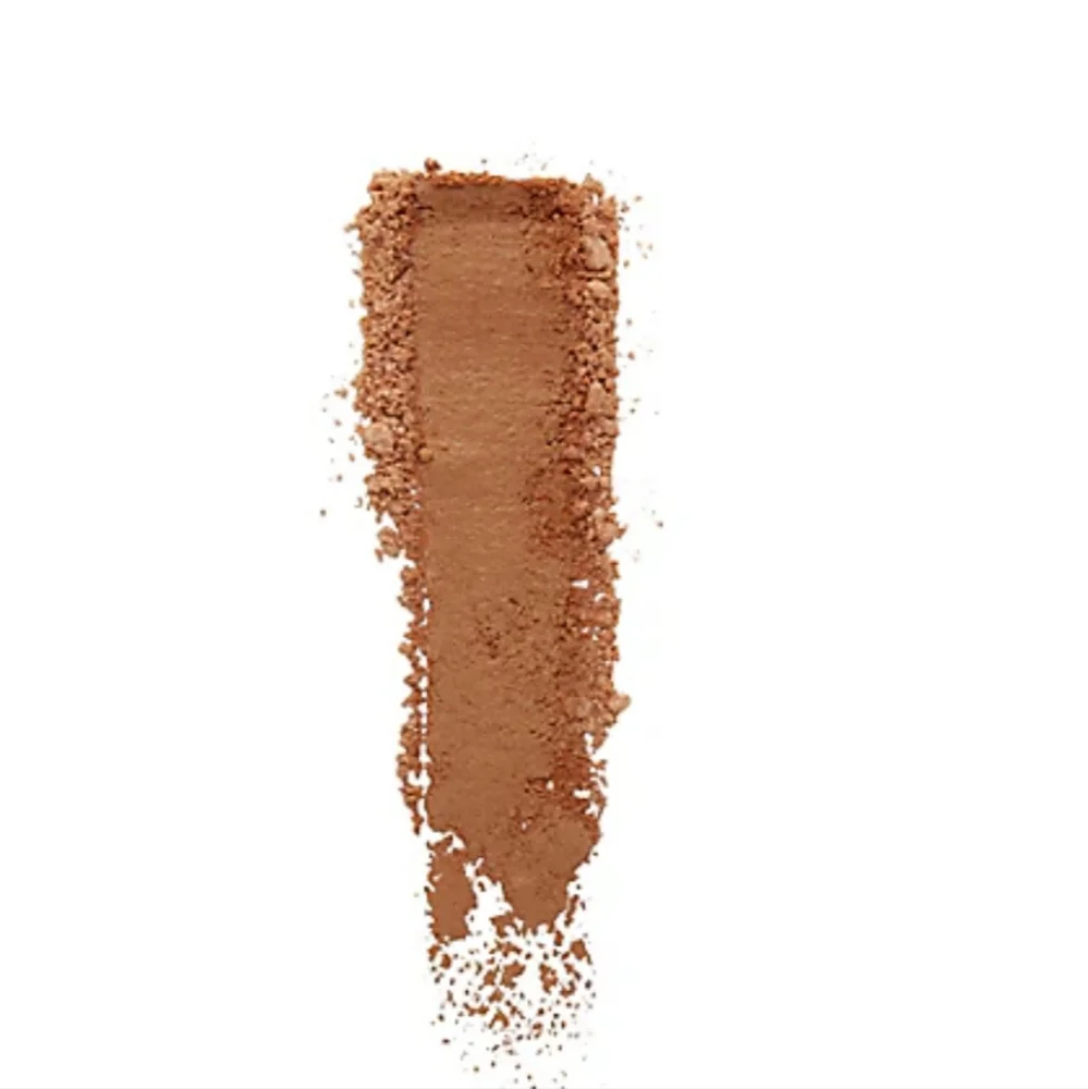 laura mercier while soft