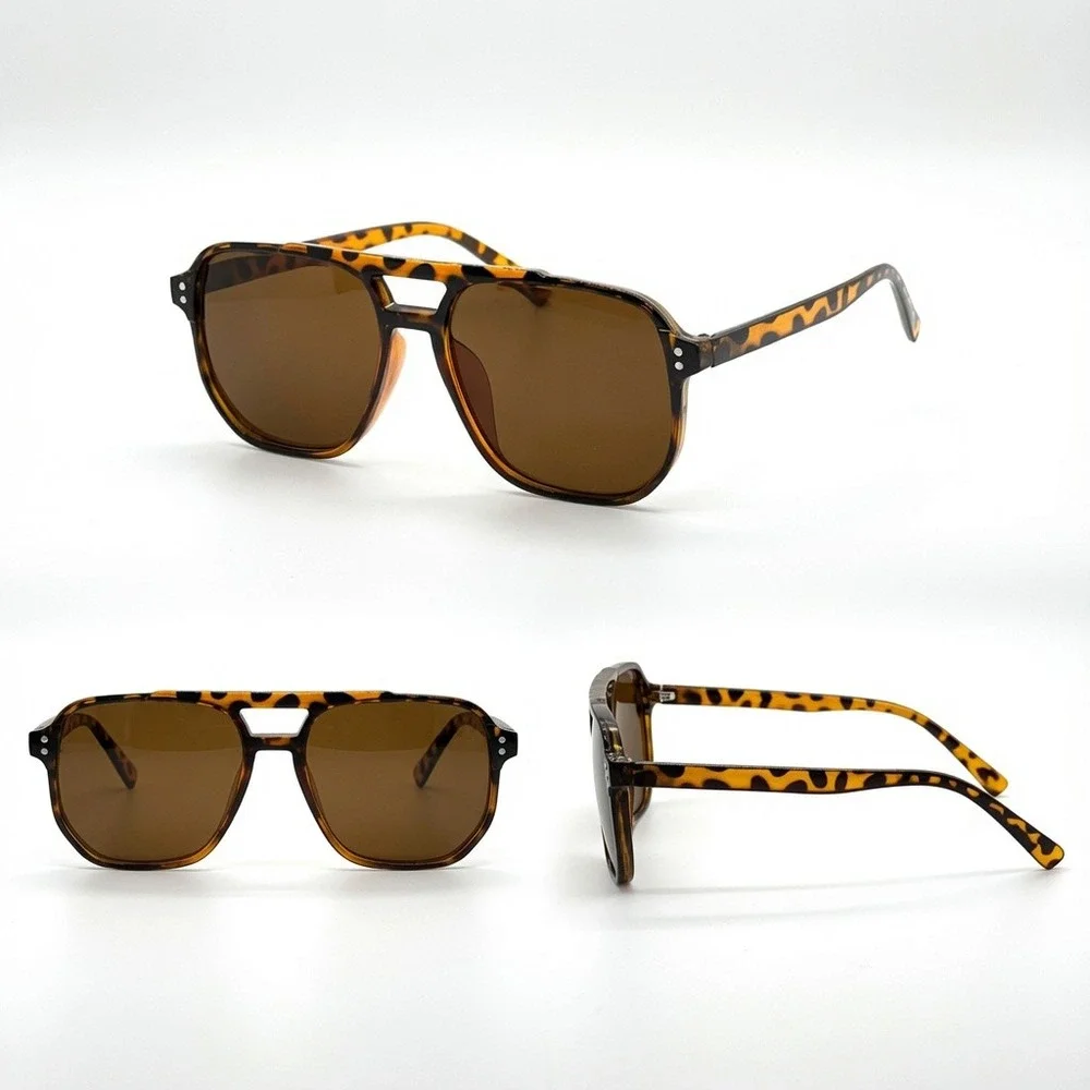 Unbranded classic style