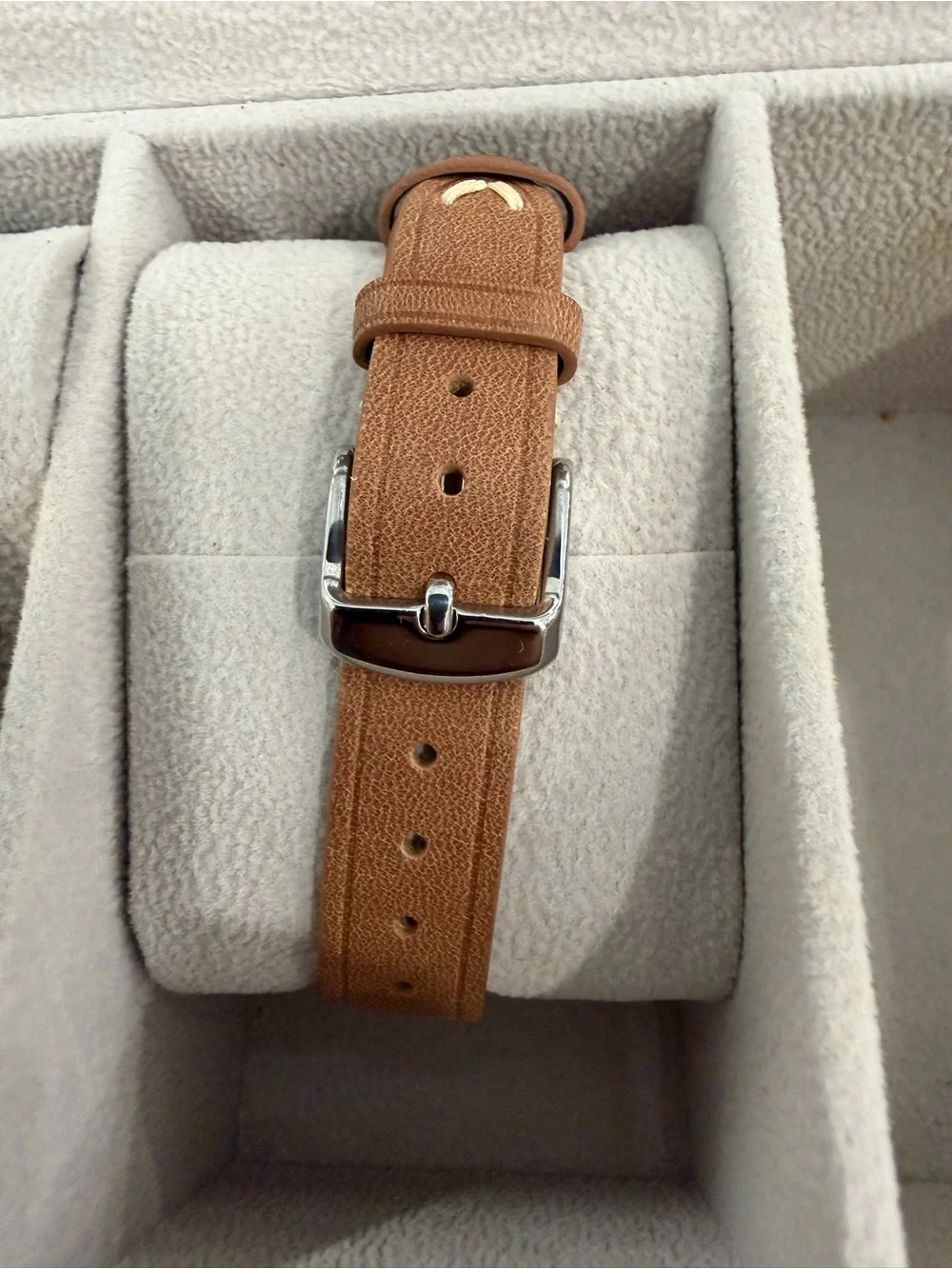 Pulsar brown wristwatch reliable