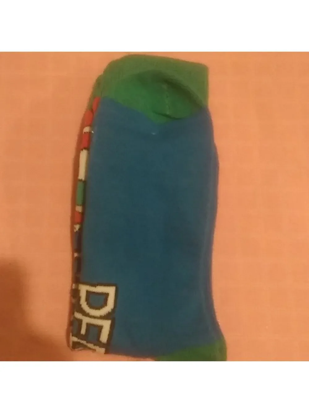 N/A vibrant socks