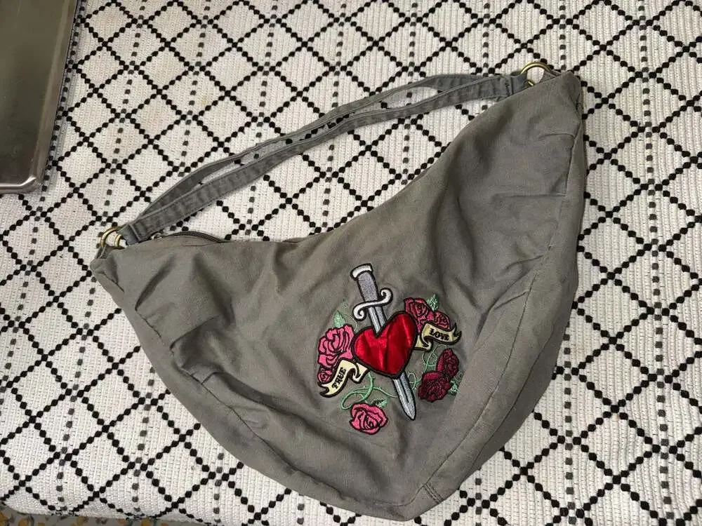 Vintage Y2K Chateau Gray Hobo Bag Heart Dagger Roses Tattoo Embroidered Purse