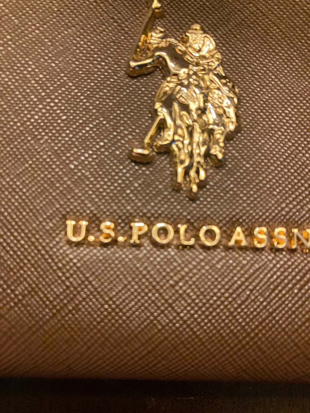 U.S. Polo Assn. compact zip