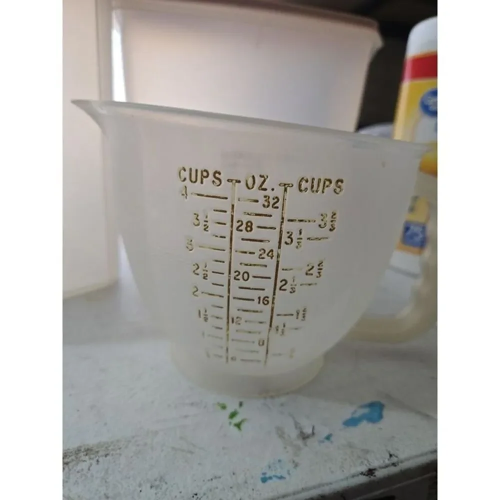 Tupperware four piece