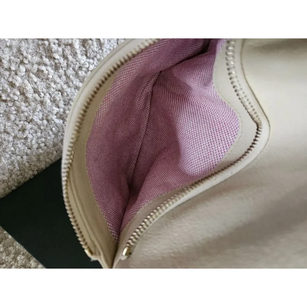 Dooney & Bourke tan leather hobo bag