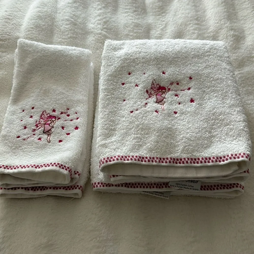 BUNDLE OF 4  CLASSIC TURKISH TOWELS.