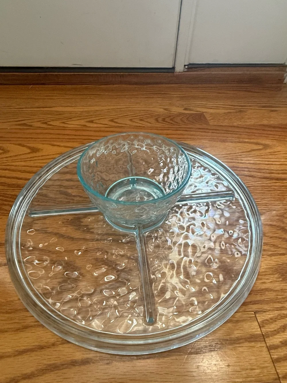 Better Homes And Gardens textured glass