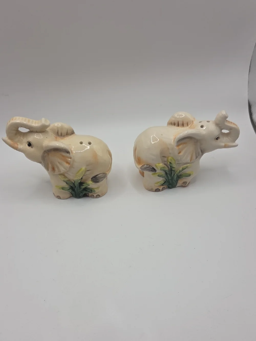 Source Unknown pair ceramic